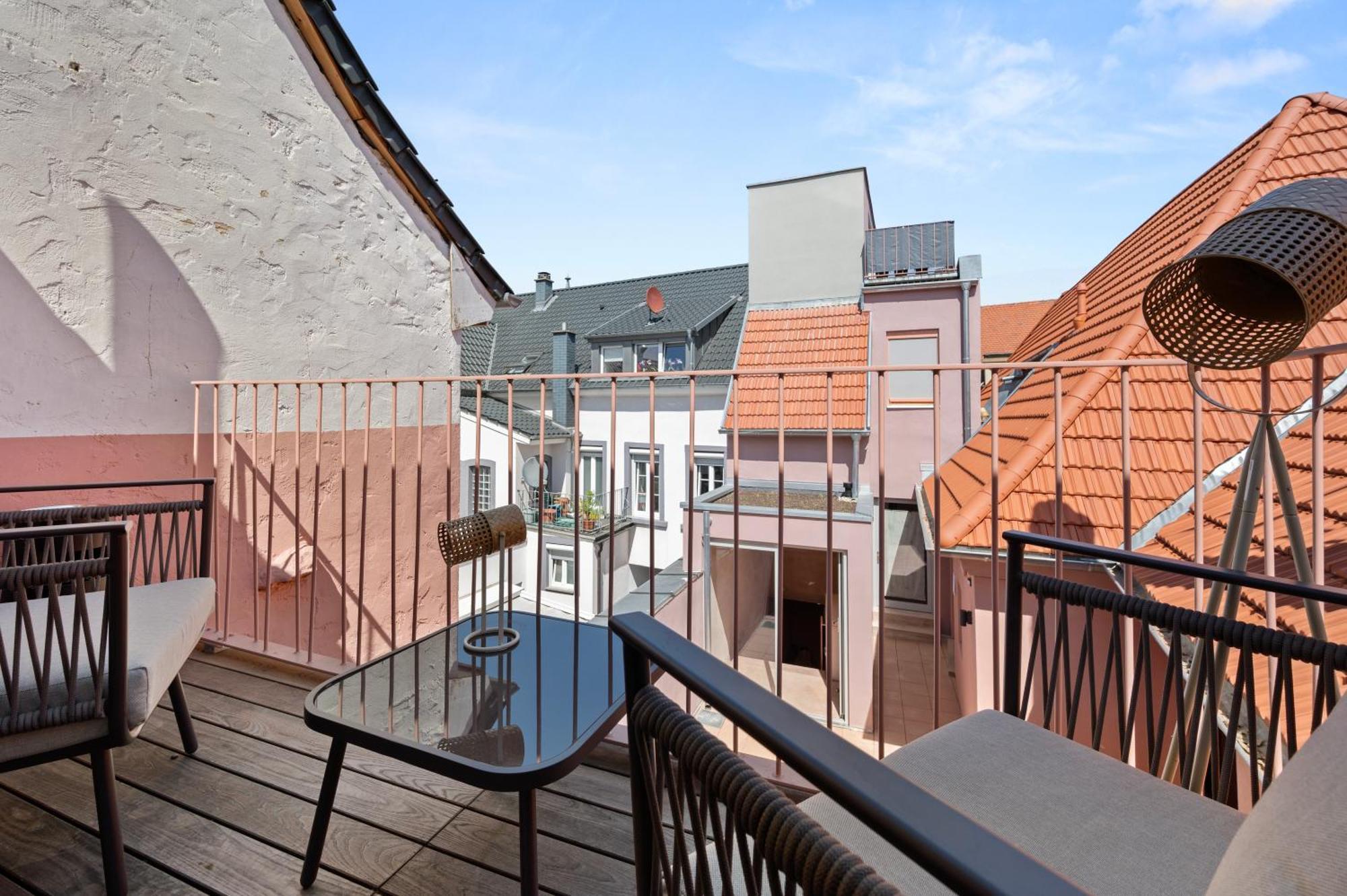 Lit Living Gruenstadt - Luxury- Style Boutique Apartments Εξωτερικό φωτογραφία