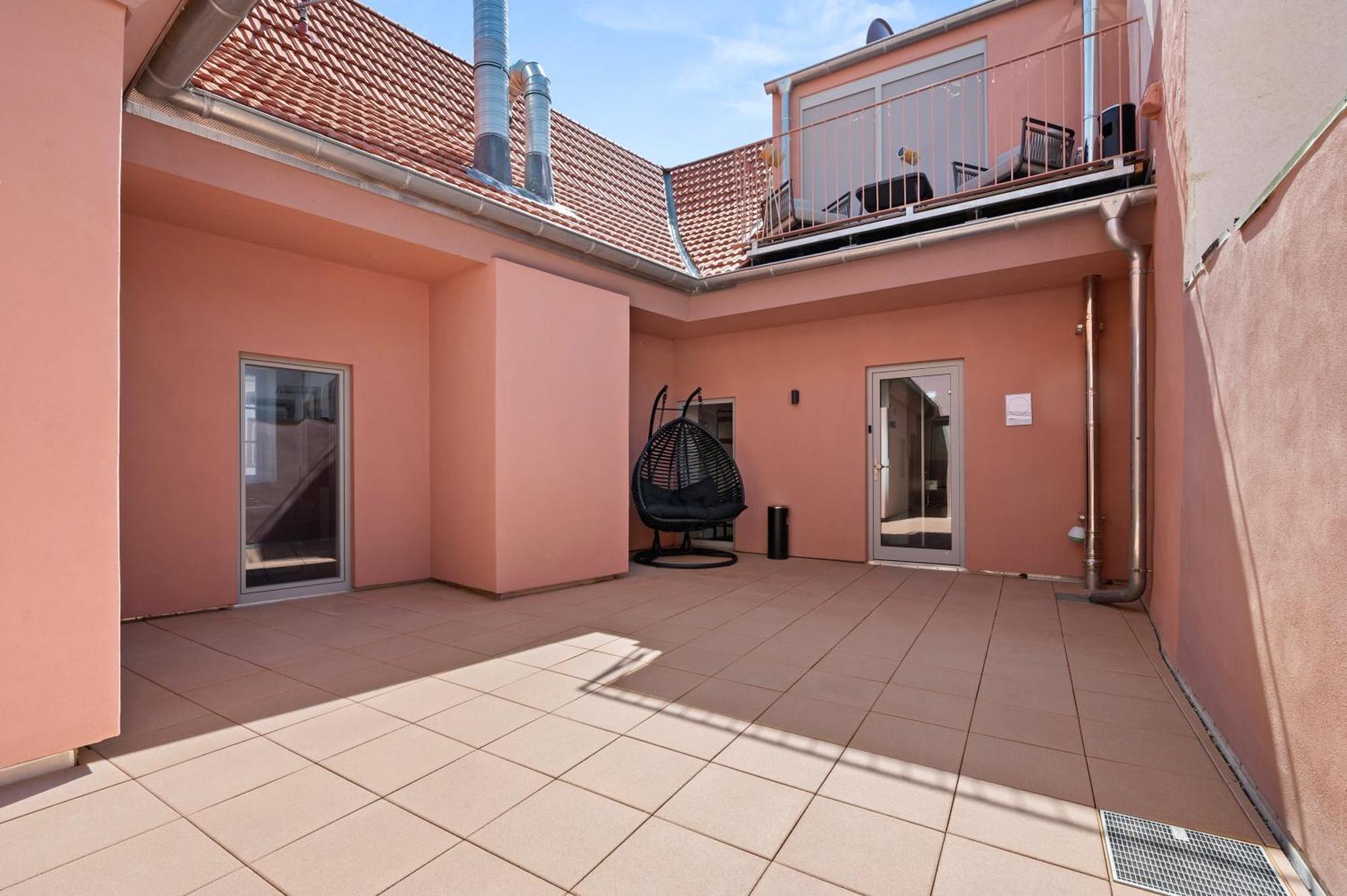 Lit Living Gruenstadt - Luxury- Style Boutique Apartments Εξωτερικό φωτογραφία